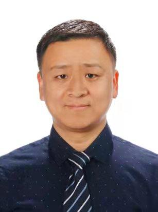 田海龙